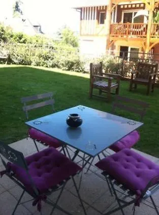 Terrasse Du Mont Cassigny アパート *